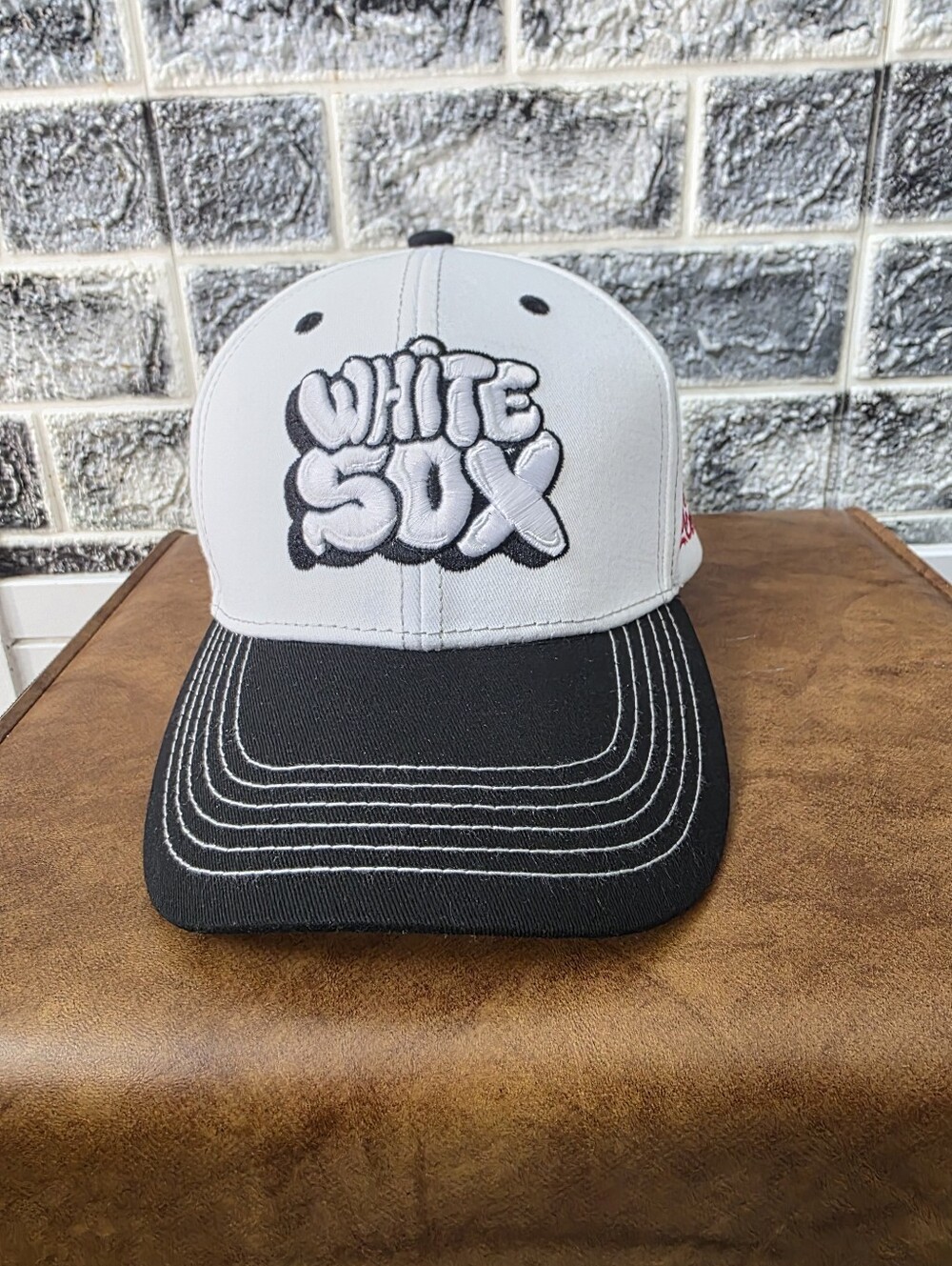Coca Cola Unisex White Sox Two-Tone Baseball Cap Black & White
